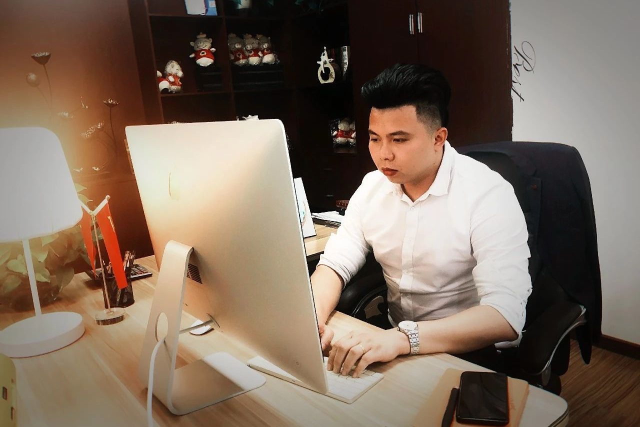 这个BOSS不太冷——小李白创始人谭新新