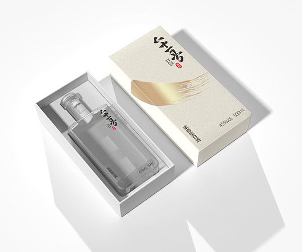 八十一号白酒包装设计